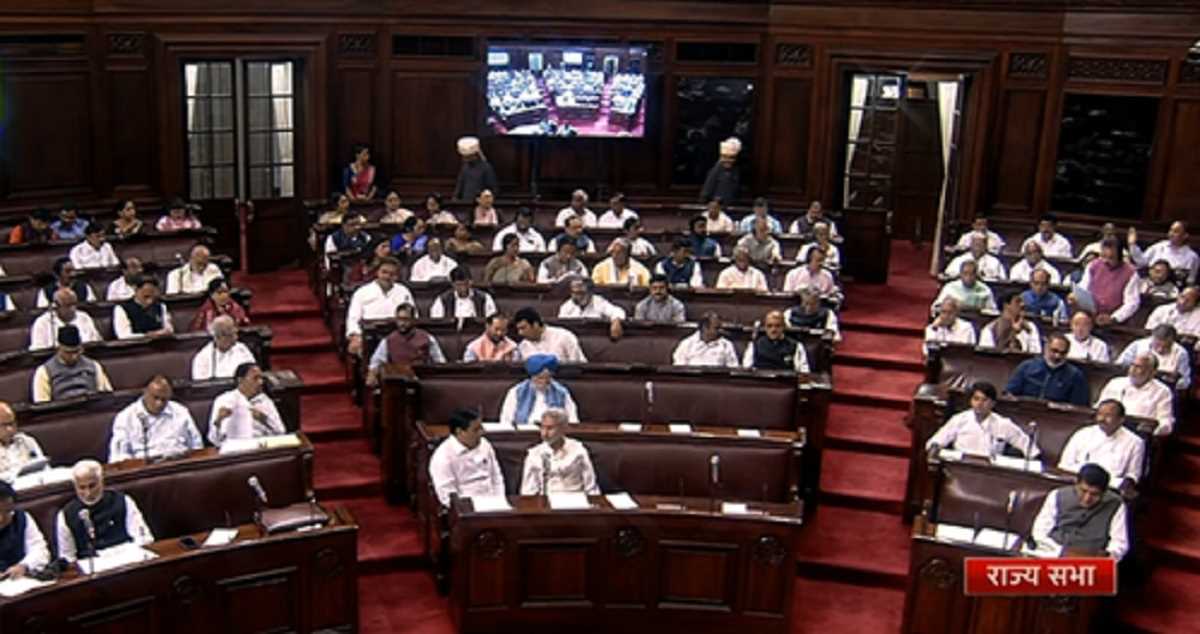 राज्यसभा में विपक्ष ने उठाया मणिपुर का मुद्दा, सत्ता पक्ष ने की राजस्थान पर चर्चा की मांग राज्यसभा में विपक्ष ने उठाया मणिपुर का मुद्दा, सत्ता पक्ष ने की राजस्थान पर चर्चा की मांग